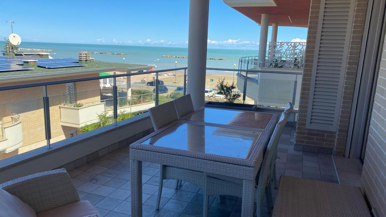 Appartamento “Le Vele” Porto San Giorgio Εξωτερικό φωτογραφία